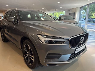 Volvo XC60 Volvo XC60 2.0 B5 Momentum Exclusive | 360-camera | Schuif/-Kanteldak | H&K - afbeelding nr 4