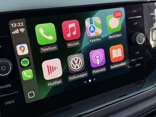 Volkswagen Polo Volkswagen Polo 1.0 TSI 95PK / Highline / 2020 / ACC / LED / *NAP* - afbeelding nr 24