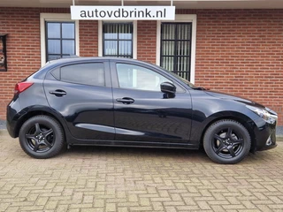 Mazda 2 - afbeelding nr 2