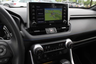 Toyota RAV4 Toyota RAV4 2.5 Hybrid AWD Bi-Tone / Trekhaak / Panoramadak / 360Camera / Leder / JBL / Keyless / 18'' / Dodehoek / DAB / Keyless - afbeelding nr 19