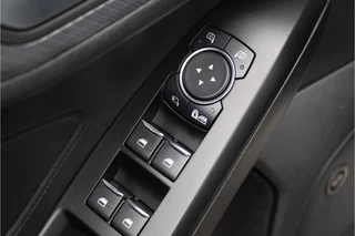 Ford Focus Ford Focus 1.5 EcoBoost ST Line | B&O | Camera - afbeelding nr 11