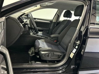 Volkswagen Passat Volkswagen Passat Variant 1.4 TSI PHEV GTE Business | Stoelverwarming | Trekhaak | DSG | Virtual Cockpit - afbeelding nr 3