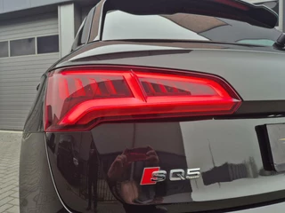 Audi SQ5 Audi SQ5 3.0 TFSI SQ5 quattro RS-leder/Pano/Carbon/Trekhaak/ - afbeelding nr 9