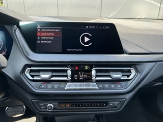 BMW 1 Serie BMW 1 Serie 118i M Sport Live Cockpit LED HUD Carplay Sfeerlicht Cruise - afbeelding nr 8