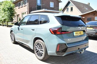 BMW X1 BMW X1 2.5 E  Aut  Hybrid M Sportpakket Cape York green met - afbeelding nr 3