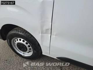 Opel Vivaro Opel Vivaro 145PK L3H1 Navi Cruise Camera Parkeersensoren Airco L3 5m3 Airco Cruise control - afbeelding nr 19
