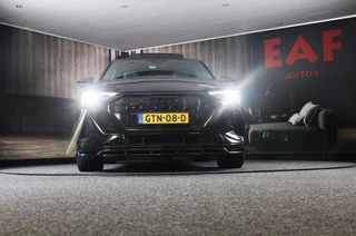 Audi e-tron Audi E-tron Sportback 55 Quattro S Line 95 kWh / Acc / Lane Assist / Elek Stoelen / 360 Camera / Sfeerverlichting / Open Panorama - afbeelding nr 36