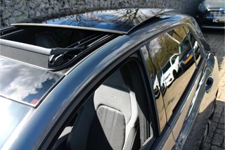 Volkswagen Golf Volkswagen Golf 1.5 eTSI R-Line | VOL! | H/K | HuD | Pano - afbeelding nr 21