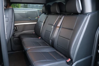 Peugeot Expert CarPlay | Navigatie | Stoelverwarming | Stuurwielverwarming | Massage | Elek. stoel | Lane Assist |  Dodehoek detector | Dubbel Cabine - afbeelding nr 11