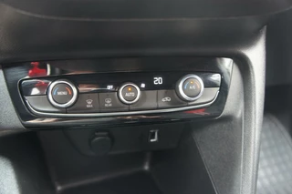 Opel Corsa Opel Corsa 1.2 GS Line 130pk Automaat|360Camera|CarPlay|PDC - afbeelding nr 12