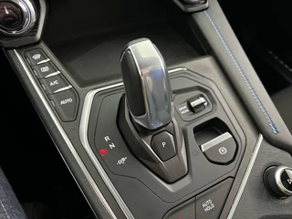 Lynk & Co 01 Lynk & Co 01 1.5 PHEV | 262 PK | Panoramadak | Navigatie - afbeelding nr 17