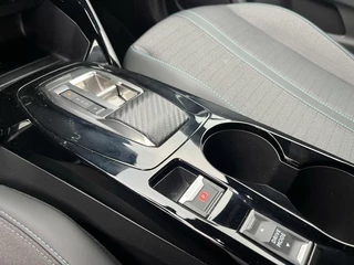 Peugeot e-2008 Peugeot e-2008 EV Allure Pack 50 kWh 136PK STOELVERW CARPLAY - afbeelding nr 8