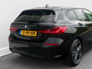 BMW 1 Serie BMW 1-serie 118i Automaat 140pk Executive Sport Edition | Carplay | Sportstoelen | Full LED - afbeelding nr 33