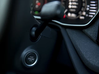 Škoda Octavia | Matrix LED | Lodge Interieur | Chrome pakket | Stoel-, Stuur- & voorruitverwarming | Navi 13inch | Wireless App-connect | El. achterklep m.sensor | ACC | Winterpakket - afbeelding nr 35