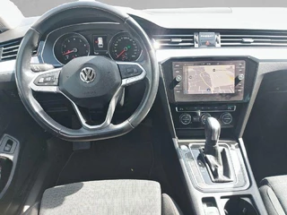Volkswagen Passat Volkswagen Passat Variant 1.5 TSI Comfort Business Automaat, airco,cruise,navigatie parkeersensoren, - afbeelding nr 11