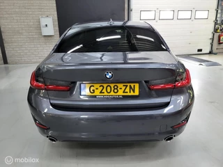 BMW 3 Serie BMW 3-serie 320i Executive Edition Aut./Digitaal dash/Nap! - afbeelding nr 11