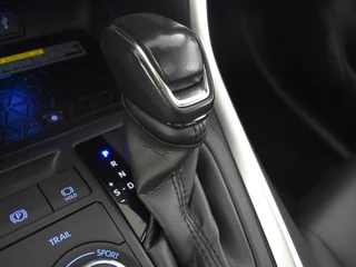 Toyota RAV4 Toyota RAV4 2.5 Hybrid AWD Bi-Tone Panoramadak | PDC V+A | Stoelverwarming | - afbeelding nr 38