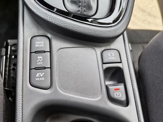 Toyota Yaris Cross Toyota Yaris Cross 1.5 Hybrid 130 Dynamic | Comfort Pack | Sensoren v/a | Stoelverw - afbeelding nr 22