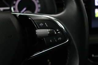 Škoda Scala Skoda Scala 1.0 TSI Ambition | Carplay | Full LED |  Climate control | Parkeerhulp | DAB | Cruise control | Dakspoiler - afbeelding nr 13