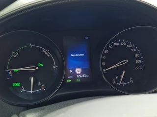 Toyota C-HR Toyota C-HR 1.8 Hybrid Executive | 24mnd Garantie | Incl. Beurt & APK | - afbeelding nr 42