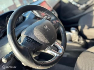 Peugeot 208 Peugeot 208 1.2 PureTech Allure - afbeelding nr 11
