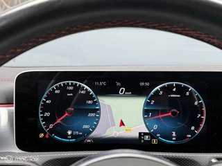 Mercedes-Benz CLA Mercedes CLA-klasse 200 AMG Panodak Wide Screen Navi Carplay Sfeer Camera 19 inch - afbeelding nr 13