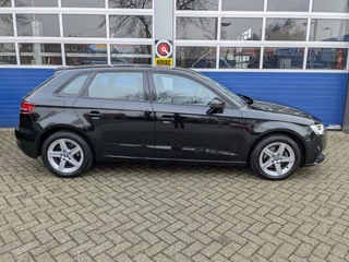 Audi A3 Audi A3 Sportback 30 TFSI Pro Line - afbeelding nr 2