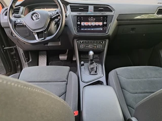 Volkswagen Tiguan Volkswagen Tiguan 1.5 TSI 150 Pk ACT Highline Dsg-7 Pano Digitaal dashboard - afbeelding nr 40