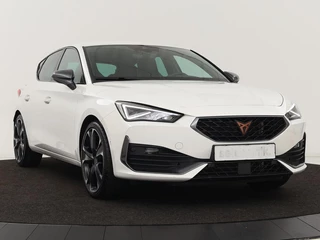 CUPRA Leon Cupra Leon 1.4 e-Hybrid VZ | 245pk |  Stoel & stuurverwarming | Camera | Navigatie | Sfeerverlichting | Keyless | Full LED | PHEV - afbeelding nr 28