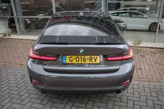 BMW 3 Serie BMW 3 Serie 320i High Executive - afbeelding nr 27