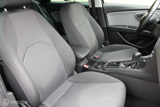 SEAT Leon Seat Leon ST 1.0 EcoTSI Style Business Intense, DSG, Camera, Pdc voor + achter, App connect, Cruise, Clima, Navi, Donkerglas, 16 inch Lmv. - afbeelding nr 11