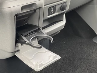 Ford Transit Custom Ford Transit Custom 320 2.5 PHEV L2H1 Limited DC 233pk | Dubbele Cabine | Dubbele zijschuifdeur | 12-weg verstel- en verwarmbare AGR Stoelen | Inklapbare trekhaak | 17 inch lichtmetalen velgen | Driver Assistance Pack Premium  | Verwarmbaar stuurwiel | Bekleding zijwand en achterdeuren (volledig)  | PRIJS EX. BTW INCL. BPM - afbeelding nr 47