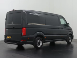 Volkswagen Crafter Volkswagen Crafter 2.0TDI 140PK L3H2 Highline | Navigatie | Camera | Airco | Cruise | Betimmering - afbeelding nr 2