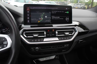 BMW iX3 BMW iX3 Exe. M Sport 80 kWh / SoH 99% / Trekhaak / Panoramadak / Camera / Leder / 20'' / DAB / Sfeerverlichting / Stoelverwarming / Cruise Control - afbeelding nr 20