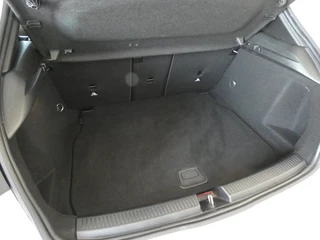 Mercedes-Benz A-Klasse Mercedes-Benz A-Klasse 180 Bns Solution AMG Night Navi Trekhaak ! Nl auto - afbeelding nr 10