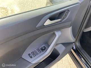 Volkswagen T-Cross Volkswagen T-Cross 1.5 TSI Style I CAMERA I LED I  Trekhaak I - afbeelding nr 9