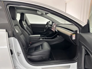 Tesla Model 3 (INCL-BTW) Aut. *PANO | AUTO-PILOT | NAPPA-LEATHER | KEYLESS | FULL-LED | MEMORY-PACK | SURROUND-VIEW | DAB | CARPLAY | DIGI-COCKPIT | LANE-ASSIST | COMFORT-SEATS | 18