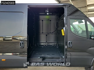 Iveco Daily Iveco Daily 35C18 3.0L 180PK Automaat Dubbellucht L3H2 ACC Navi Camera L4H2 16m3 Airco - afbeelding nr 8