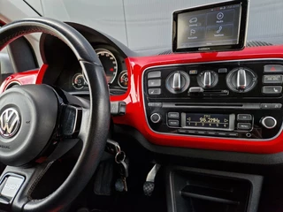 Volkswagen up! Volkswagen Up! 1.0 cross up! AIRCO | NAVI | STOELVERWARMING - afbeelding nr 4