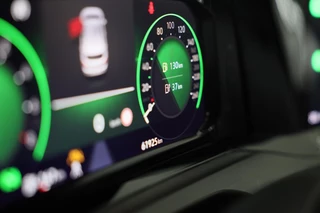 Volkswagen Golf Volkswagen Golf 1.4 eHybrid Sport / Acc / Memory / Lane Assist / Navi / Elek Pakket / Ecc / Isofix / Led / Pdc / 20 Inch - afbeelding nr 9