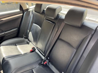 Honda Civic Honda Civic 1.5 i-VTEC Executive Climate Control Leder Schuifdak Carplay - afbeelding nr 5