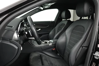 Mercedes-Benz C-Klasse Mercedes-Benz C-klasse 300e AMG Night | Carplay | 360 camera | Trekhaak | Stoelverwarming | Keyless | Leder/Alcantara | Full LED | Navigatie - afbeelding nr 5