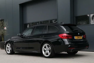 BMW 3 Serie BMW 3-serie Touring 318i |M-SPORT| Shadowline Led Stoelverw Navi Pdc Xenon Sportzetels 110000KM BJ2017 - afbeelding nr 5