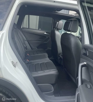 Volkswagen Tiguan Volkswagen Tiguan 1.5 TSI DSG 3xR-Line 150PK/PANO - afbeelding nr 78