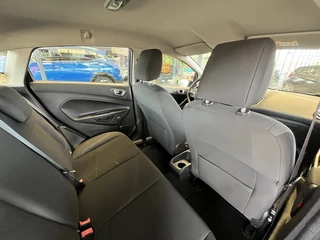 Ford Fiesta Ford Fiesta 1.25 | Airco | Bluetooth | Lichtmetalen velgen | 5 Deurs - afbeelding nr 10