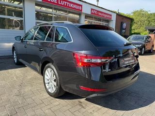 Škoda Superb - afbeelding nr 17