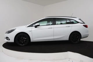 Opel Astra Opel Astra Sports Tourer 1.4 Edition Automaat (CAMERA, CLIMATE, CRUISE CONTROL, NAVIGATIE, NL-AUTO, GOED ONDERHOUDEN) - afbeelding nr 2