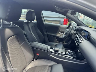 Mercedes-Benz A-Klasse Mercedes A-klasse 200 / Groot navi en virtual cockpit / etc. - afbeelding nr 26