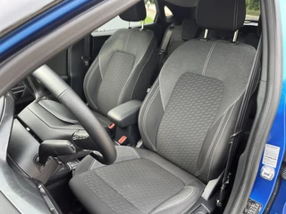 Ford Puma Ford Puma 1.0 EcoBoost Hybrid Titanium 125pk | Winterpack | SYNC 3 Navigatie | Parkeersensoren achter | Contrasterend Dak | - afbeelding nr 9