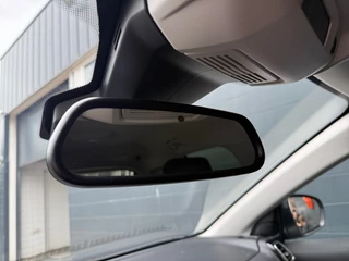 Citroën C5 Aircross Citroën C5 Aircross 136PK Hybrid ë-Series | Keyless | Dodehoek | Camera | Navi - afbeelding nr 12